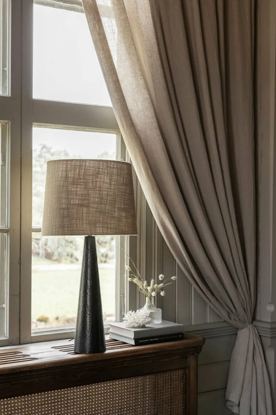 Alde & Lind Bordlampe Freja H53