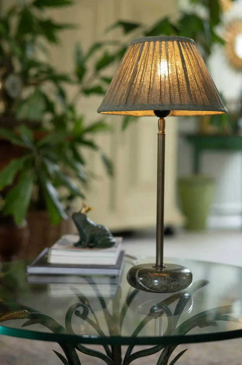 Alde & Lind Lampefot Eris H42 Marmor