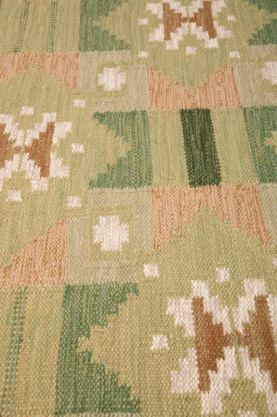 Bargi Ullteppe Röllakan, 170 x 230 cm