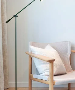 Belid Gulvlampe Cato høyde 100-143cm cm, dimbar