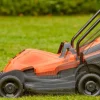 Black & Decker Gressklipper 32CM 1200W Ergonomisk Håndtak