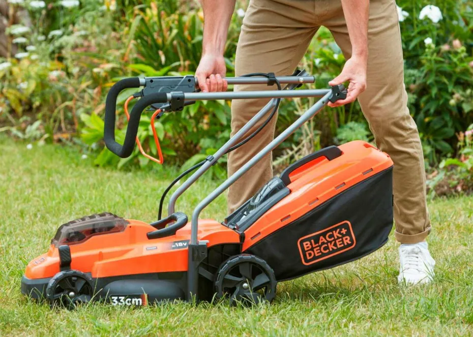 Black & Decker Gressklipper 18v 33cm