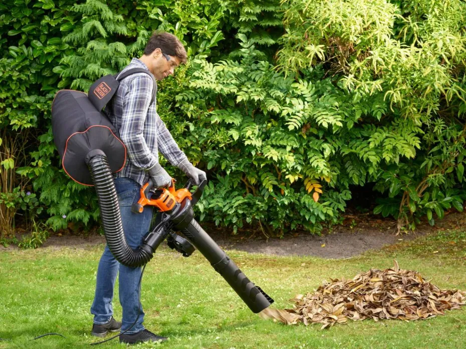 Black & Decker Løvblåser 3000W Blåse- & Sugefunksjon
