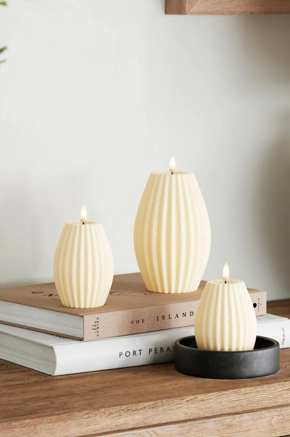 DeluxeHomeart LED Candle Stripe 7,5x10 cm