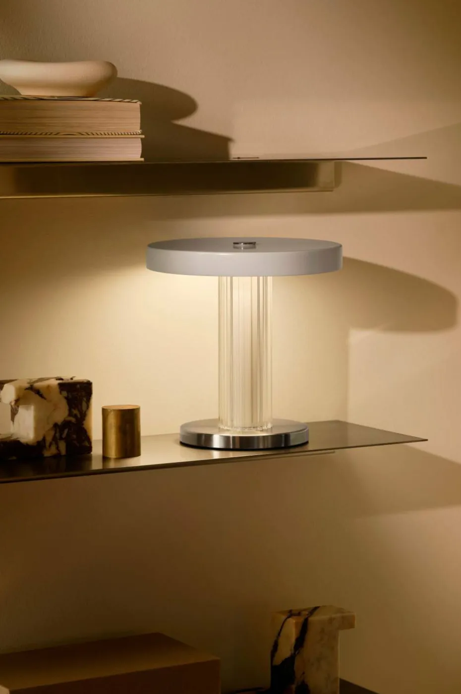 Design For The People Bordlampe Trezzi Portable