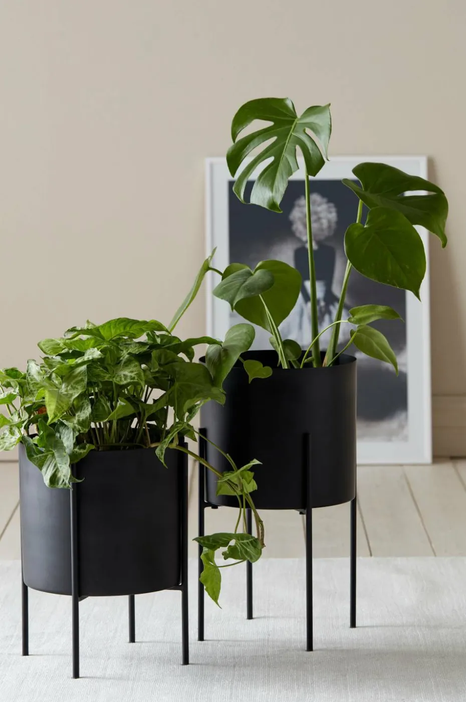 Ellos Home Potte Milton med vendbart stativ