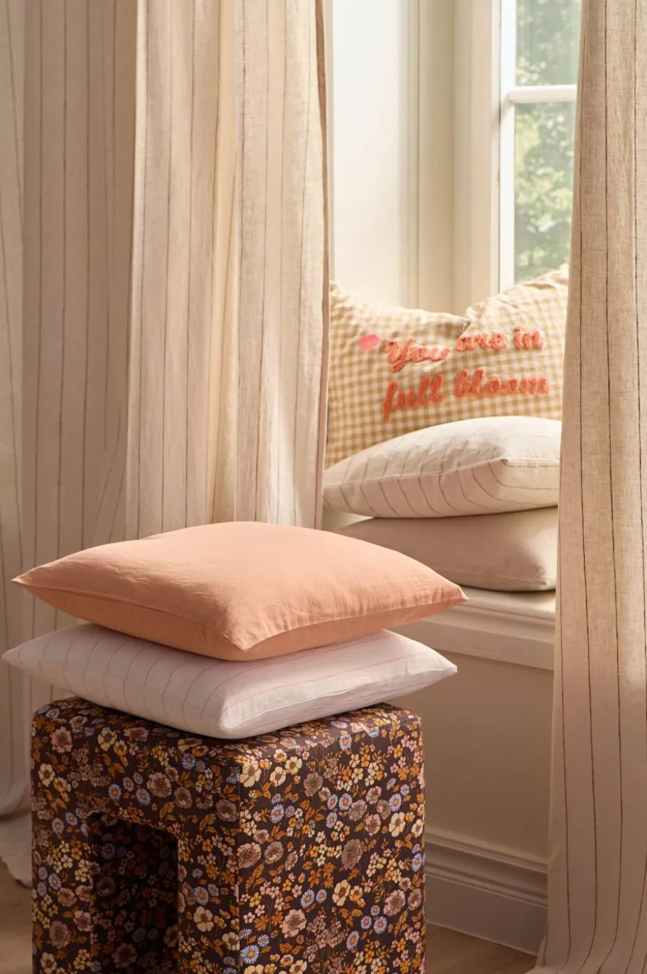 Ellos Home Putetrekk Elly Thin Stripe i resirkulert halvlinne