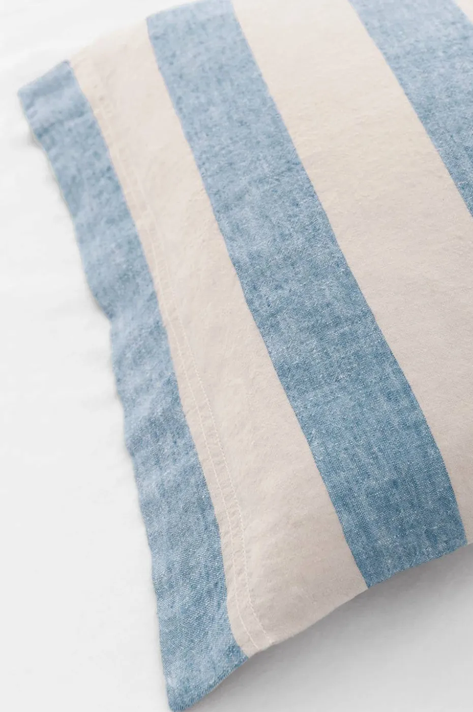 Ellos Home Putevar Candice Block Stripe i vasket lin