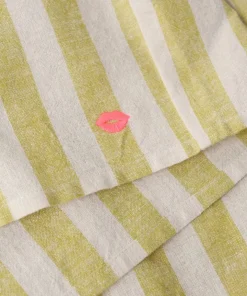 Ellos Home Pyjamasshorts Elly Classic Stripe i resirkulert halvlinne