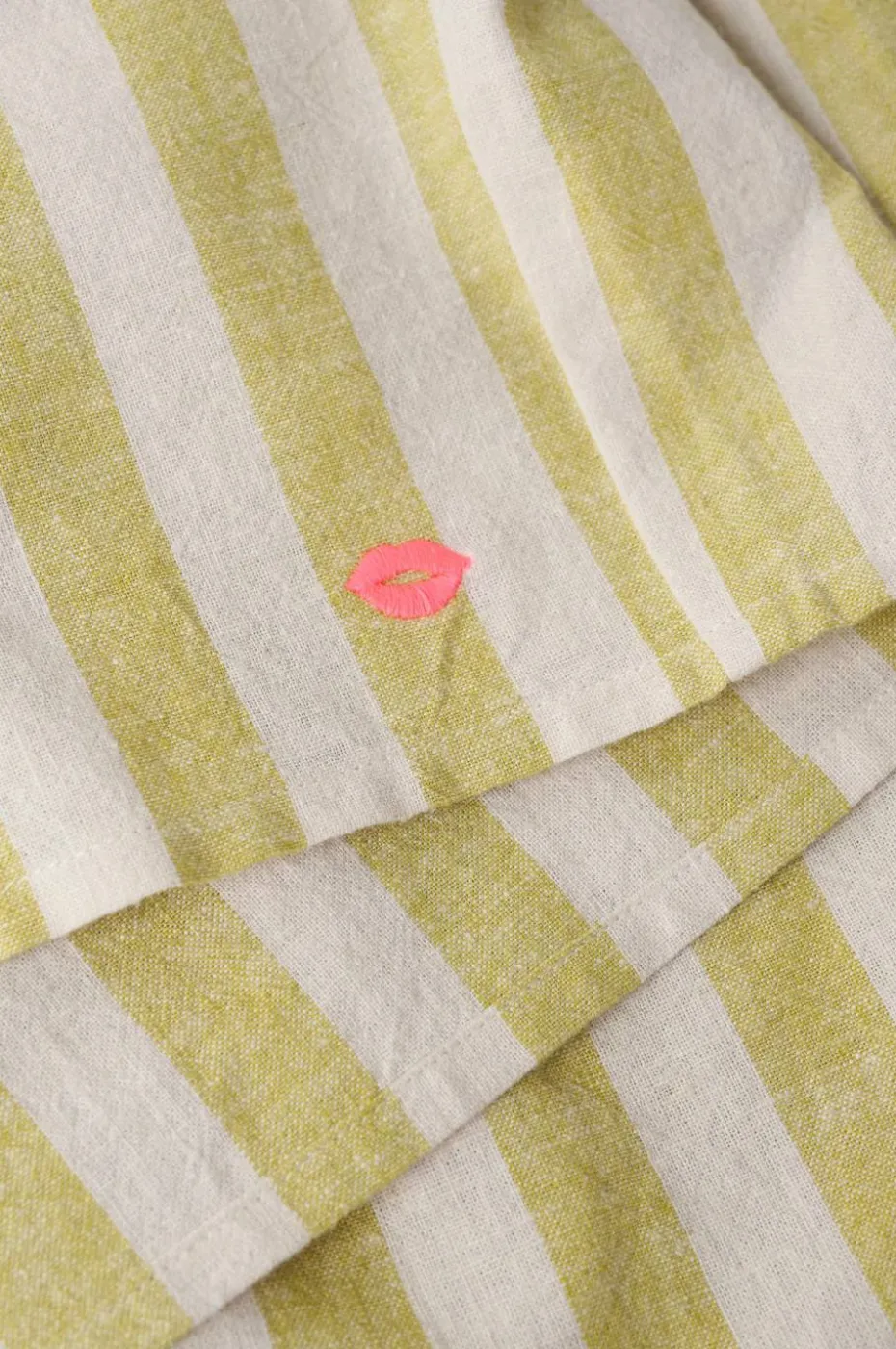 Ellos Home Pyjamasshorts Elly Classic Stripe i resirkulert halvlinne