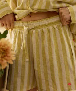 Ellos Home Pyjamasshorts Elly Classic Stripe i resirkulert halvlinne