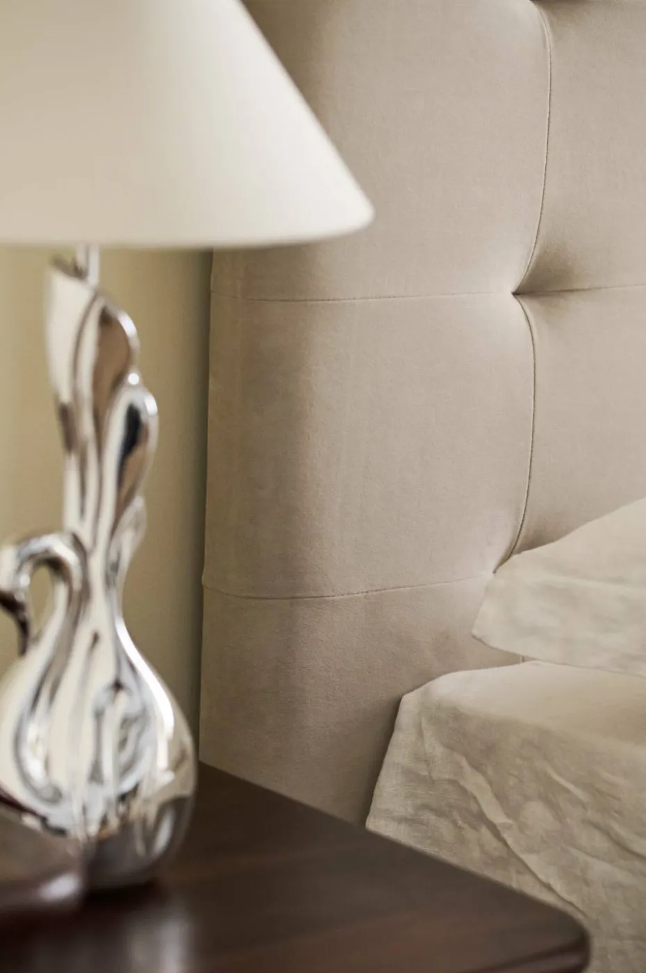 Ellos Home Sengegavl Easy Tufted