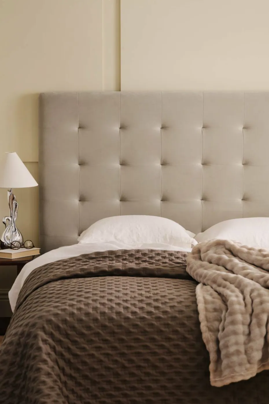 Ellos Home Sengegavl Easy Tufted