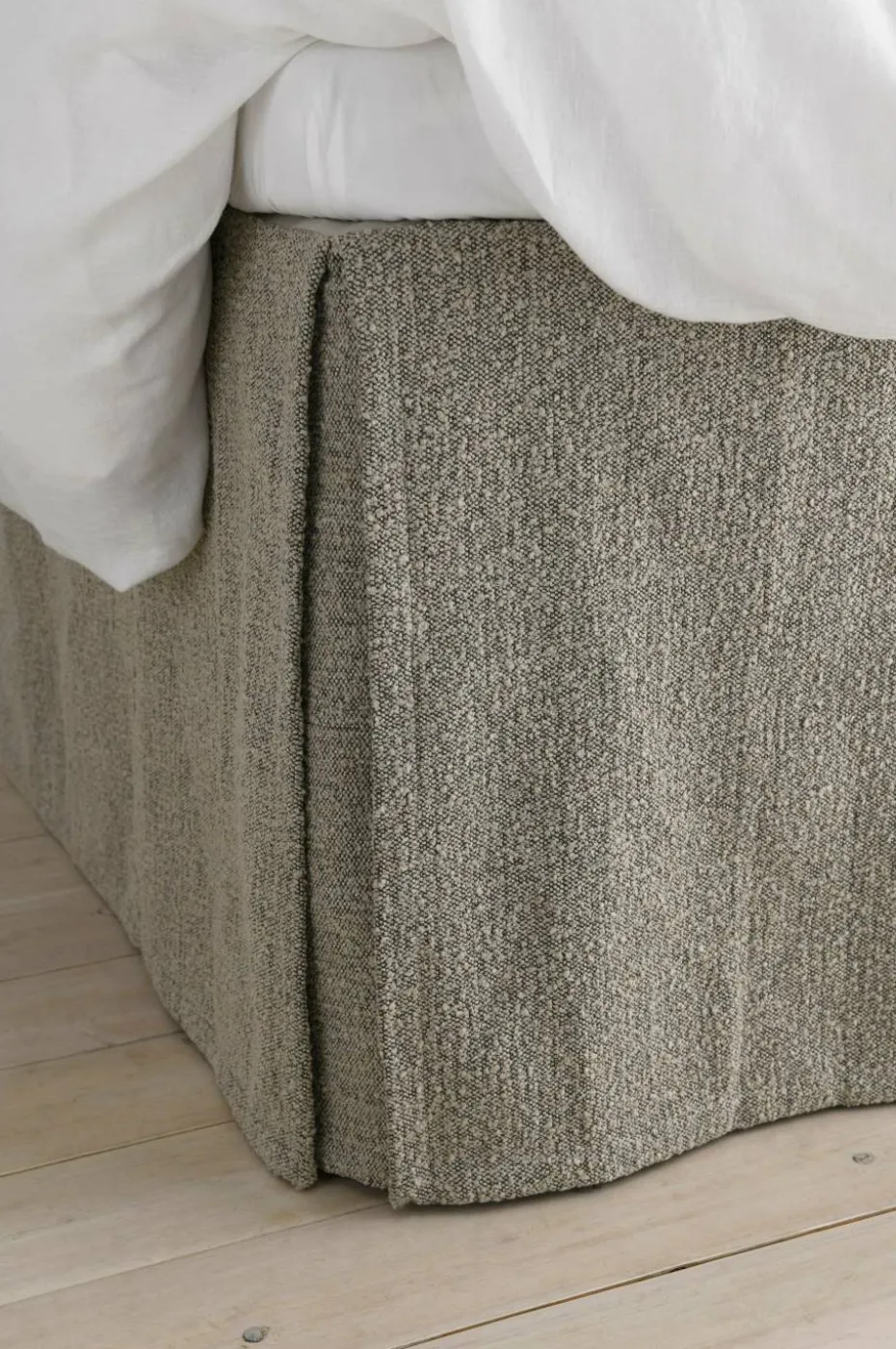 Ellos Home Sengekappe Altro i bouclé, høyde 60 cm