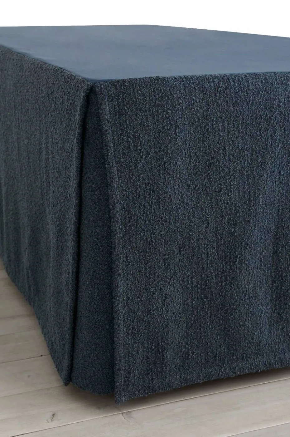 Ellos Home Sengekappe Altro i bouclé, høyde 60 cm