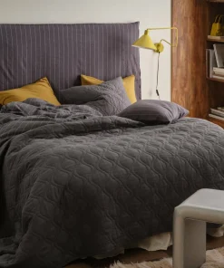 Ellos Home Sengeteppe Elly Quilted i resirkulert halvlinne