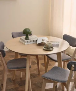 Ellos Home Spisegruppe Ridney med 1 bord + 4 stoler med møbeltrekk