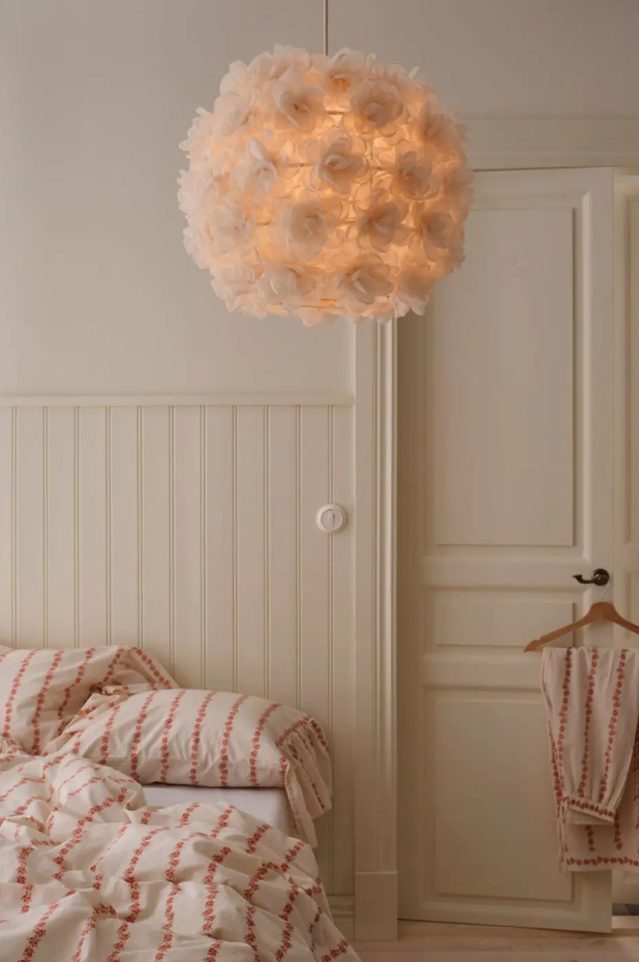 Ellos Home Taklampe Dahlia Round 50