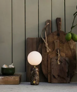 Globen Lighting Bærbar bordlampe Torrano Beige travertin