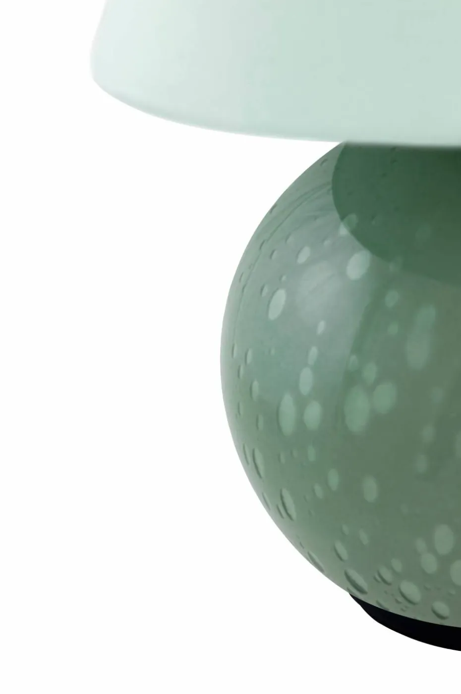 Globen Lighting Bærbar bordlampe Iris 16 Butter yellow