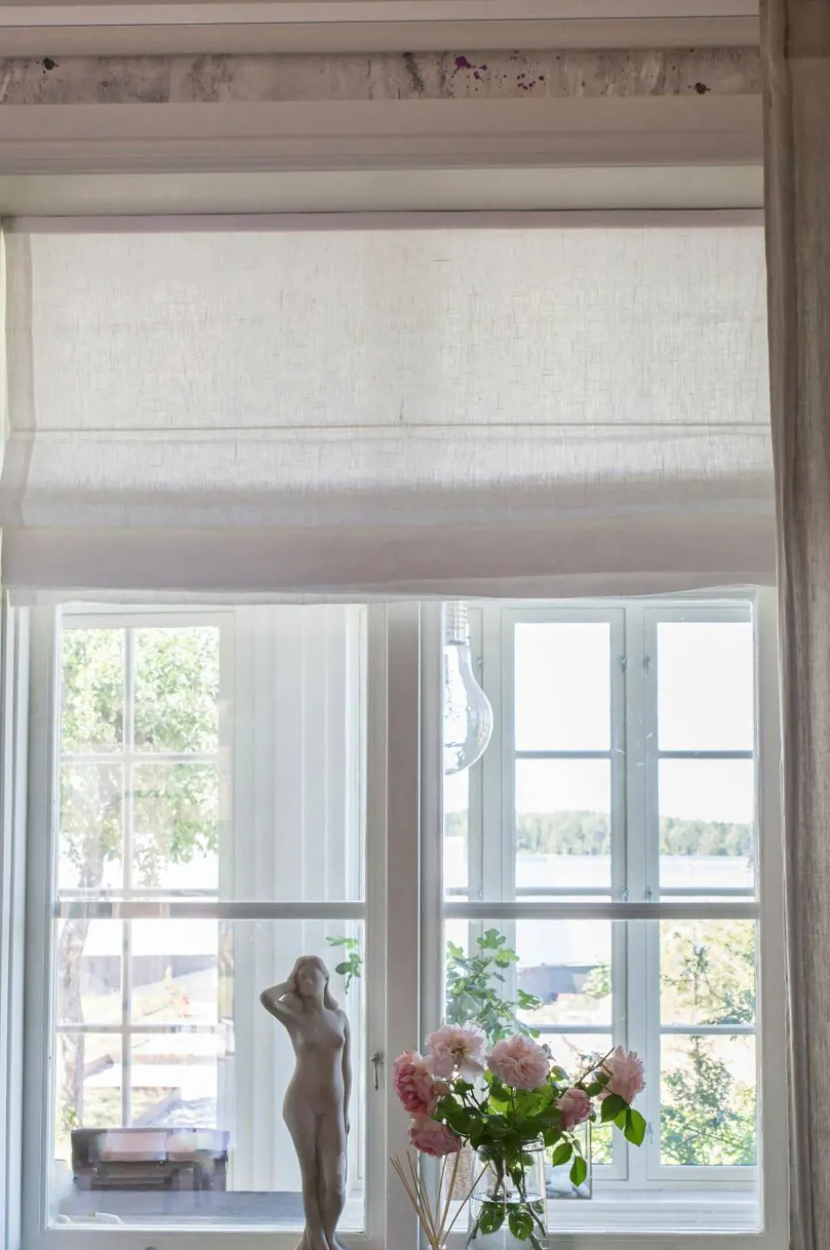 Himla Roman Blind Sunday