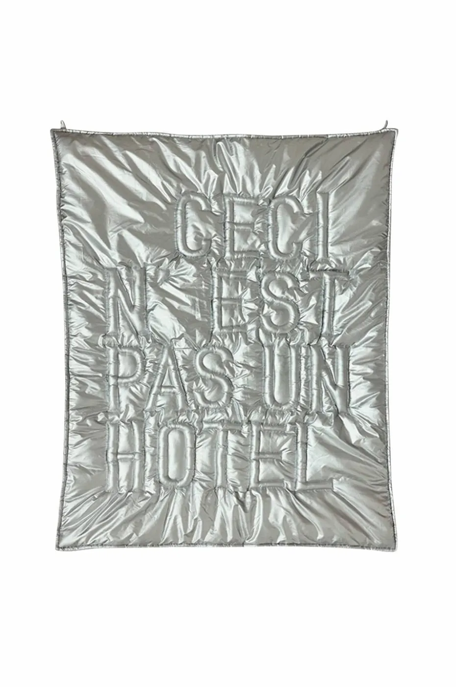 HKliving Veggkunst 'Ceci n'est pas un hôtel'