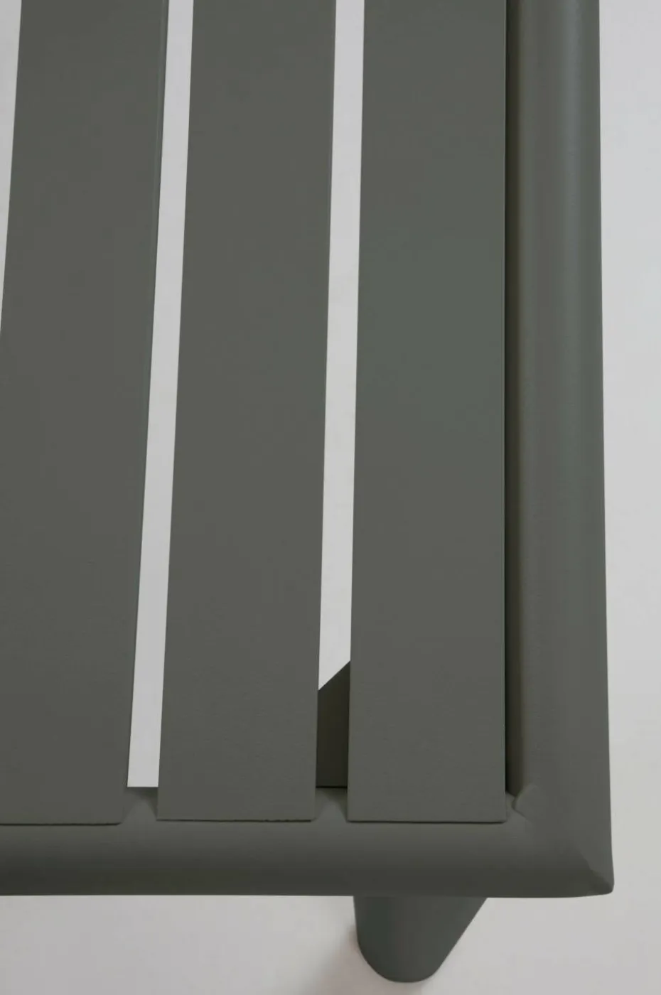 Jotex MENTON spisebord 120x120 cm