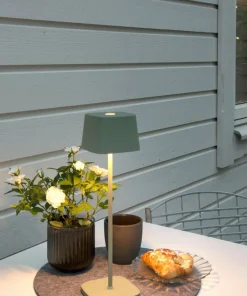 Konstsmide Bordlampe Capri USB høyde 36 cm