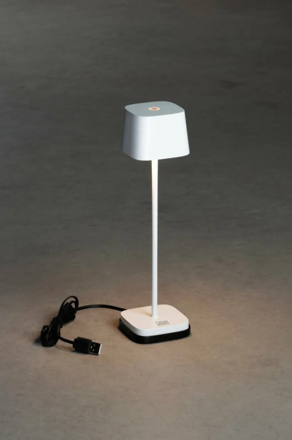 Konstsmide Bordlampe Capri USB høyde 20 cm