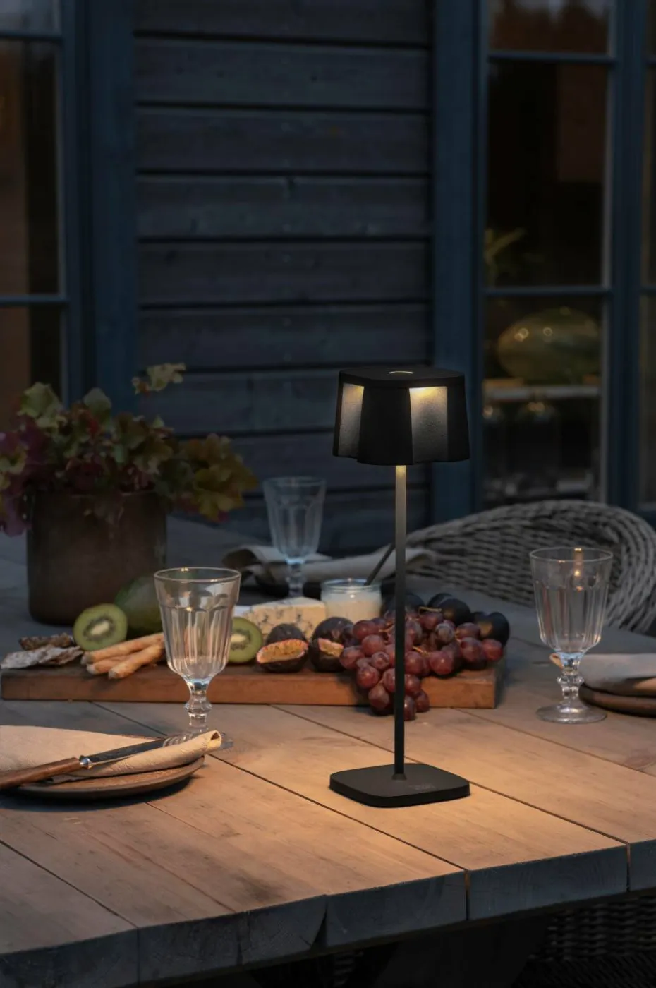 Konstsmide Bordlampe Nice USB 36 cm