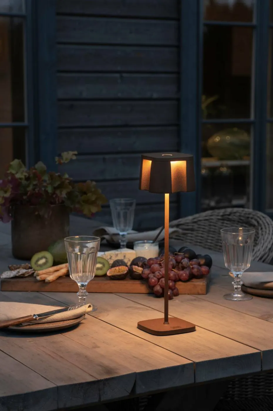 Konstsmide Bordlampe Nice USB 36 cm