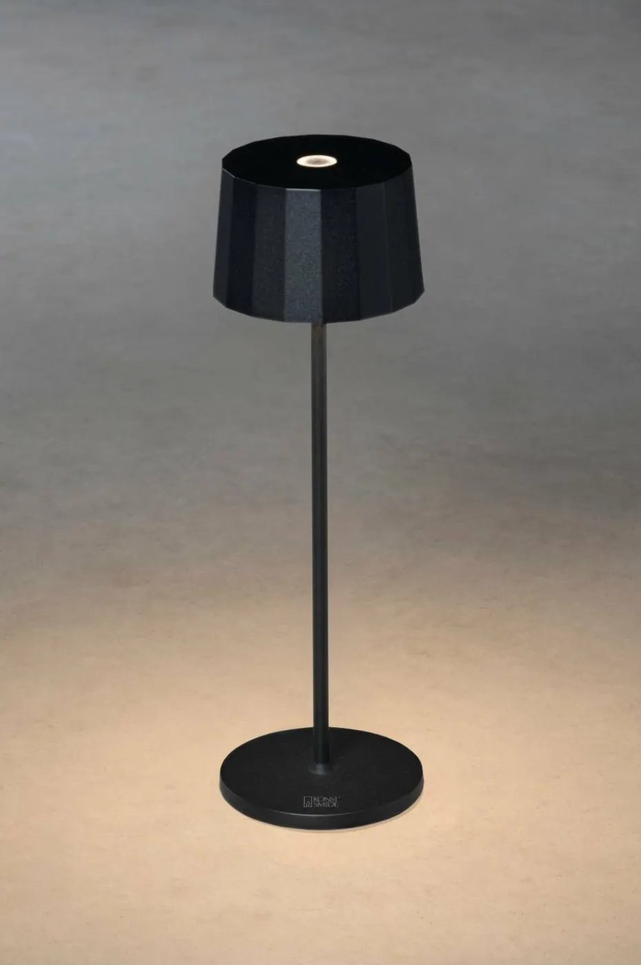 Konstsmide Bordlampe Positano USB høyde 35 cm