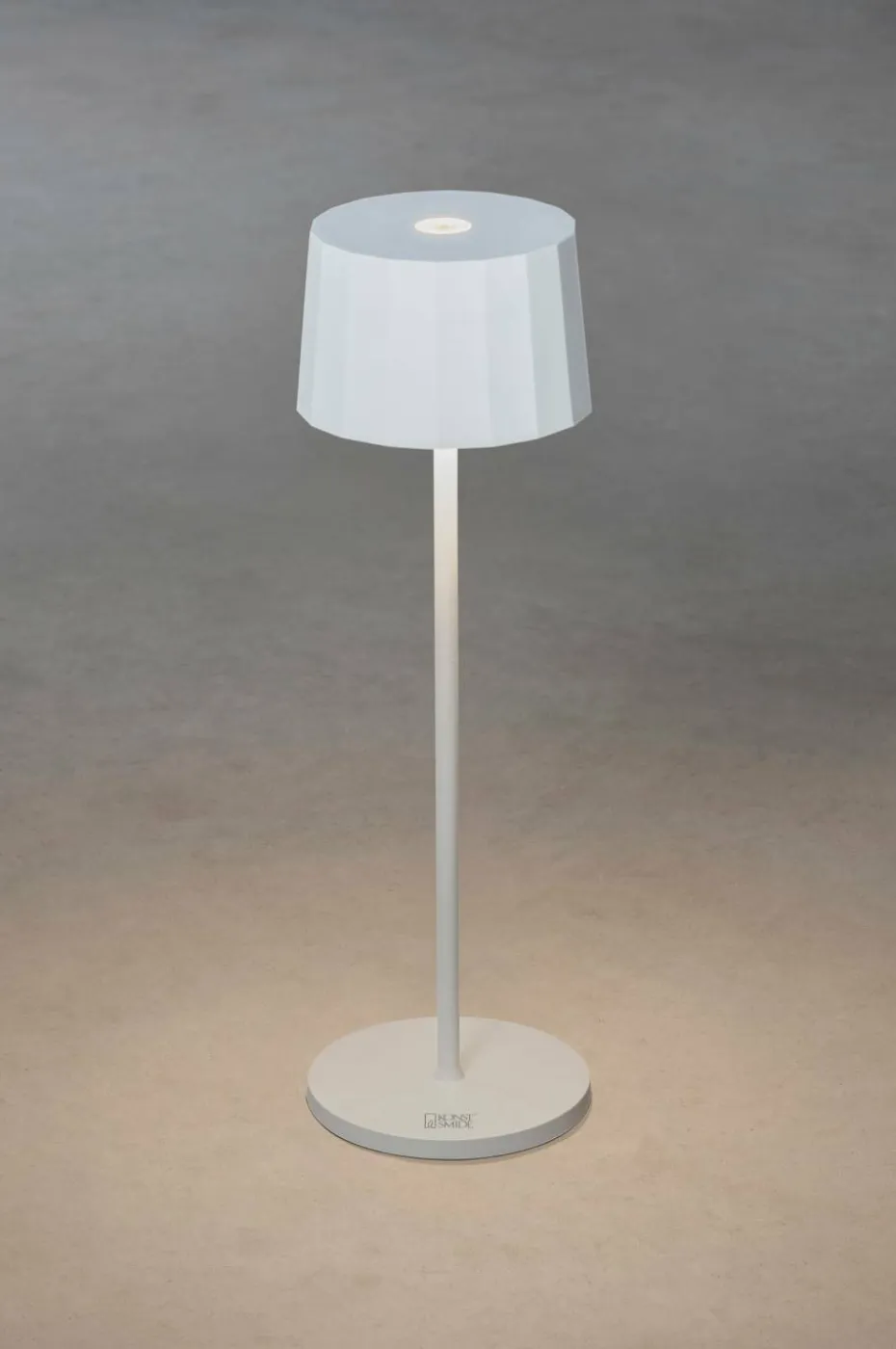 Konstsmide Bordlampe Positano USB høyde 35 cm