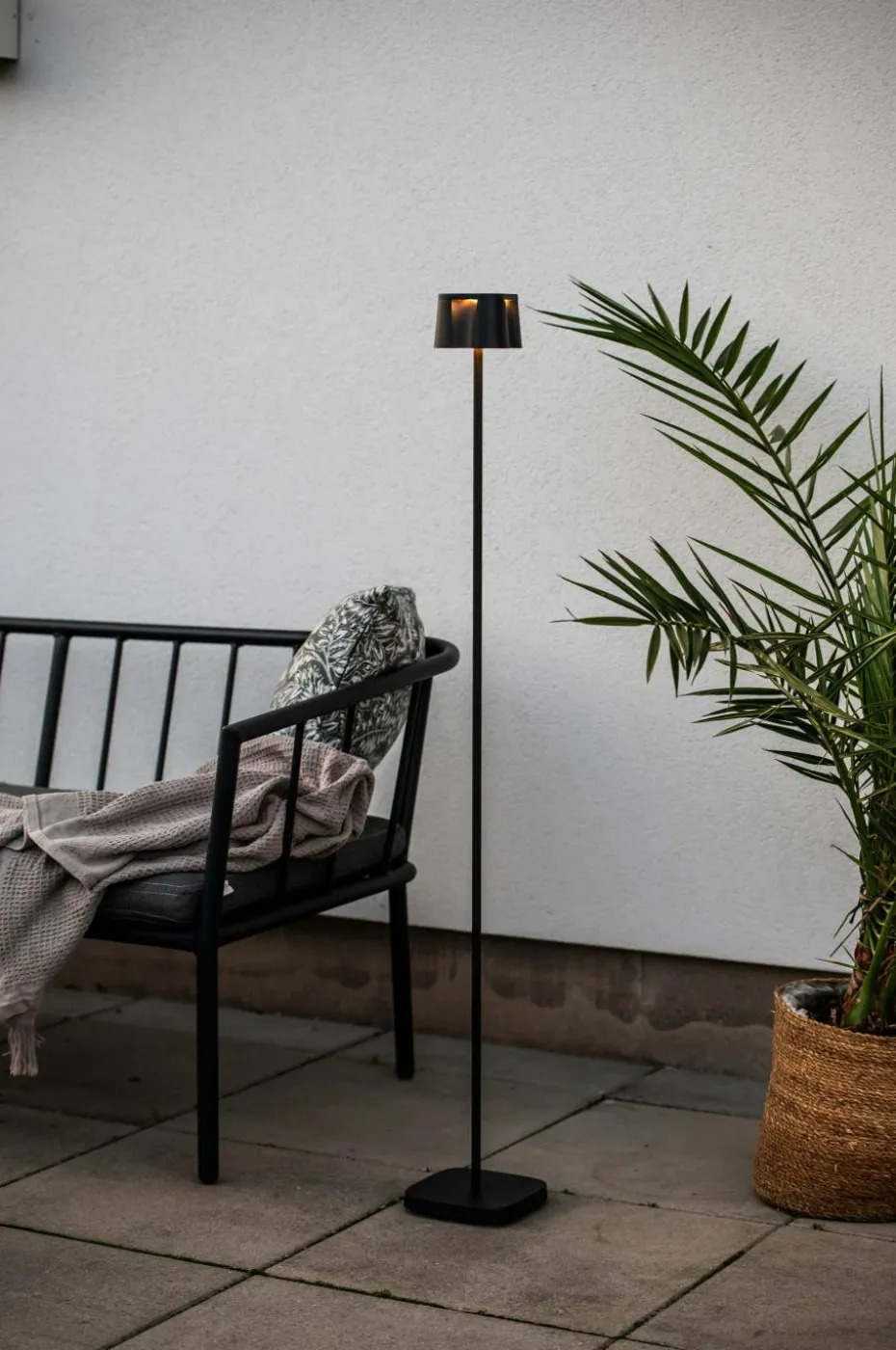 Konstsmide Gulvlampe Nice Usb 120 cm