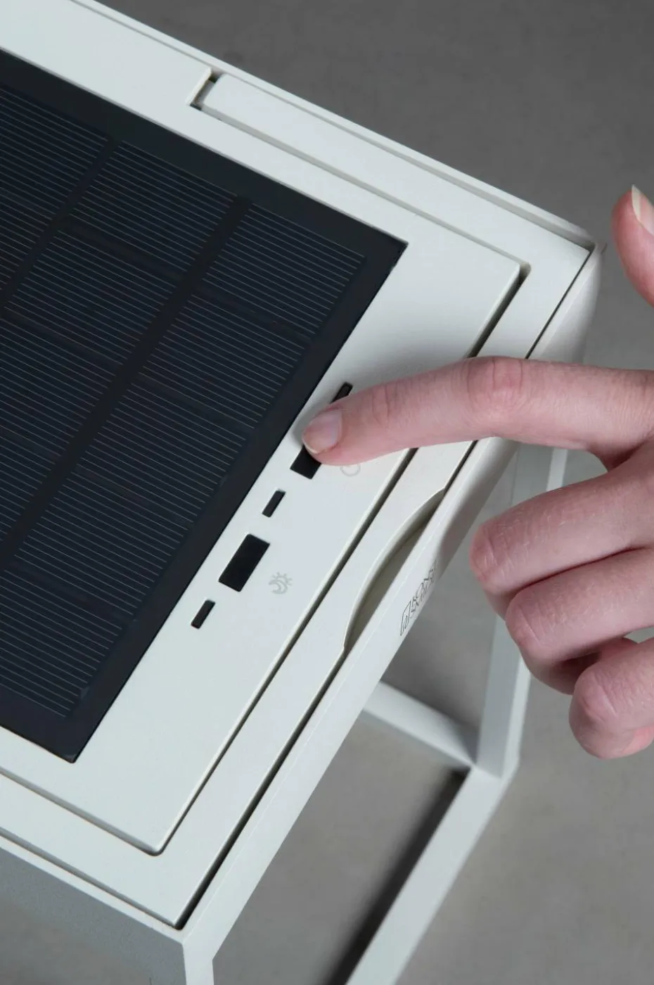 Konstsmide Lanterne Portofino USB/sol 30 cm