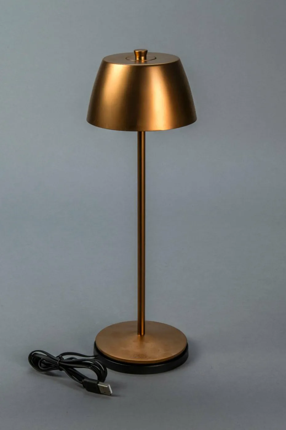 Konstsmide Éze bordlampe usb