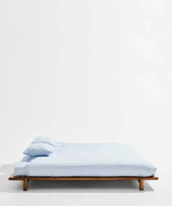 Pastill Julie sengeramme i furu 180 cm