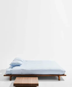 Pastill Julie sengeramme i furu 180 cm