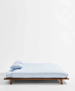 Pastill Julie sengeramme i furu 180 cm