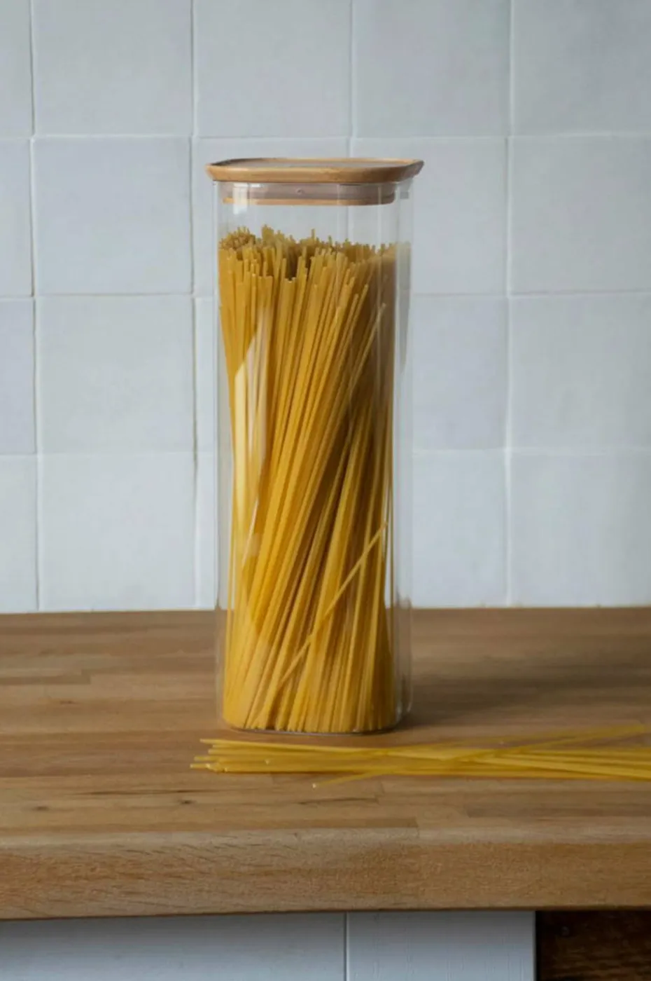 Pebbly Firkantede bokser med bambuslokk 2200 ml