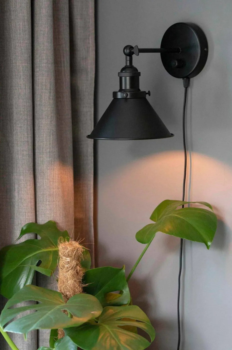 PR Home Vegglampe Anton