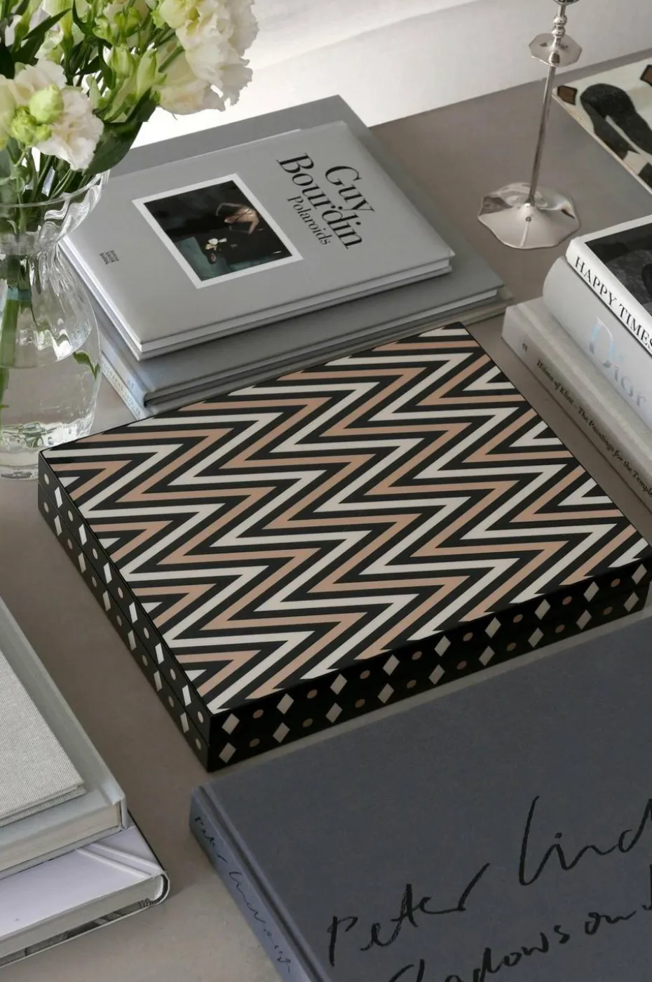 PRINTWORKS Lakkert Backgammon, svart