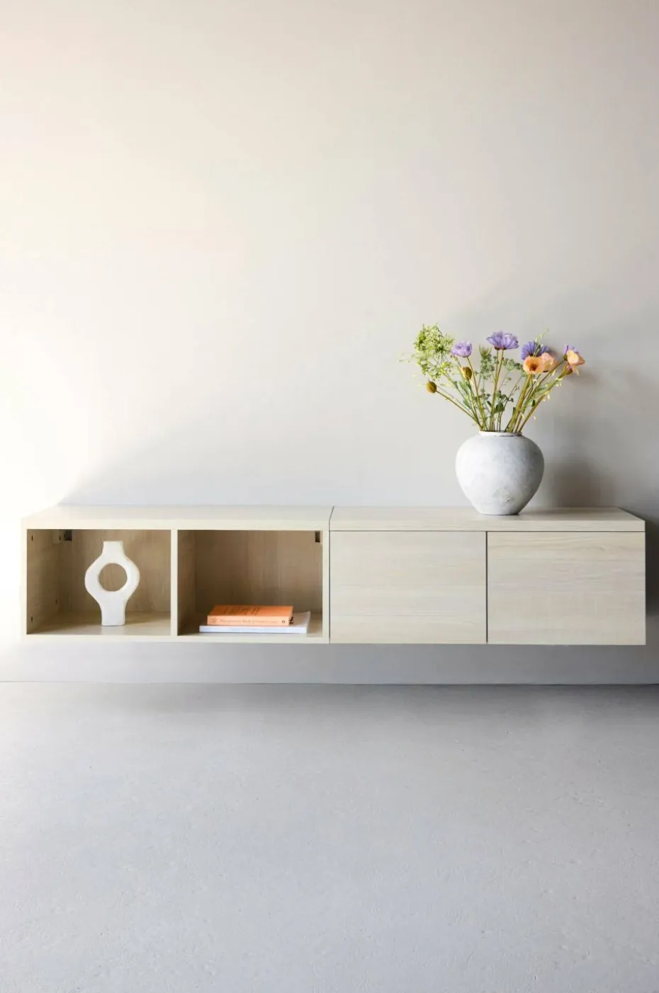 Venture Home Nomi Tv Stativ