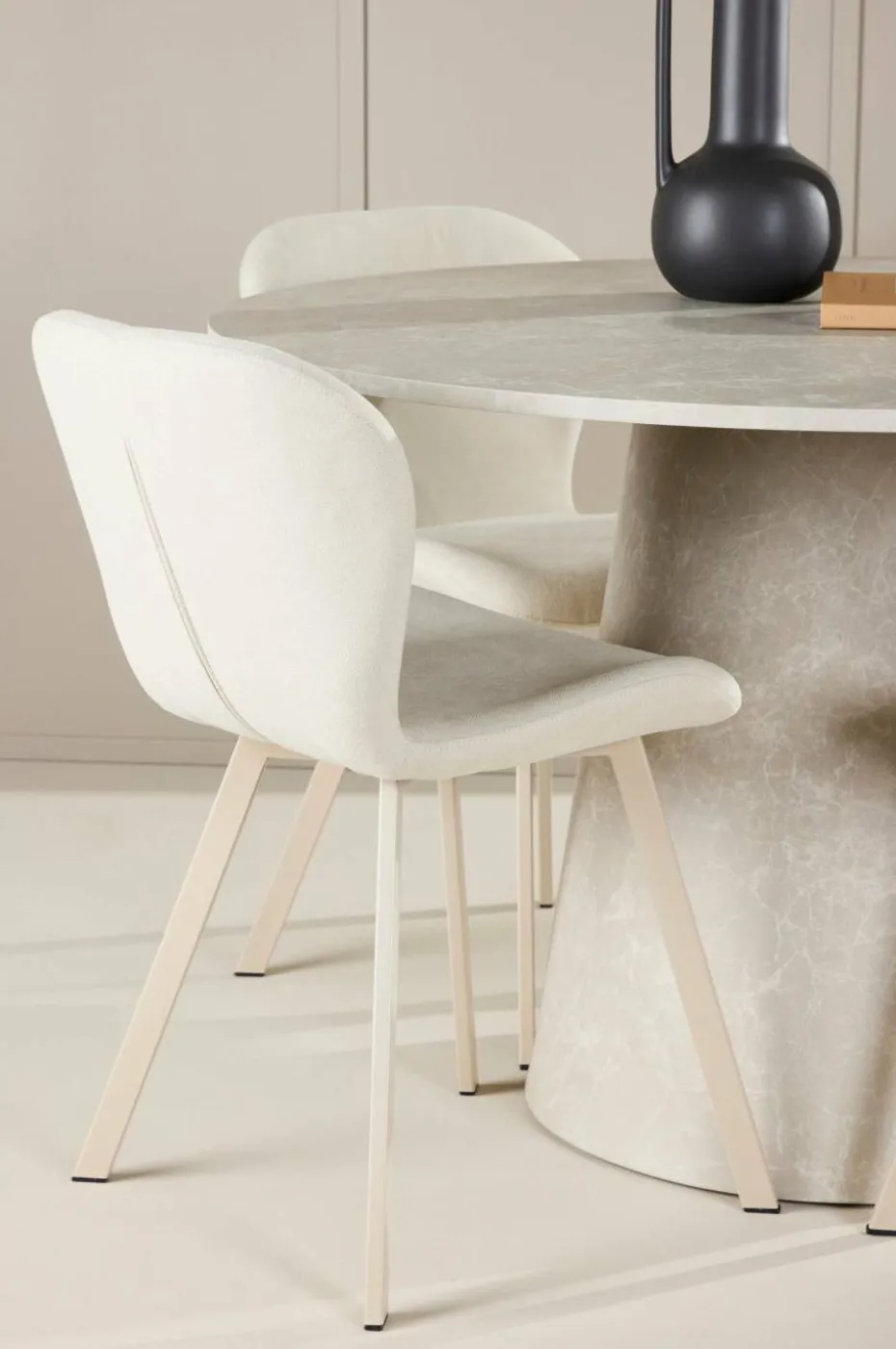 Venture Home Spisebord Lanzo med Lilja-stol