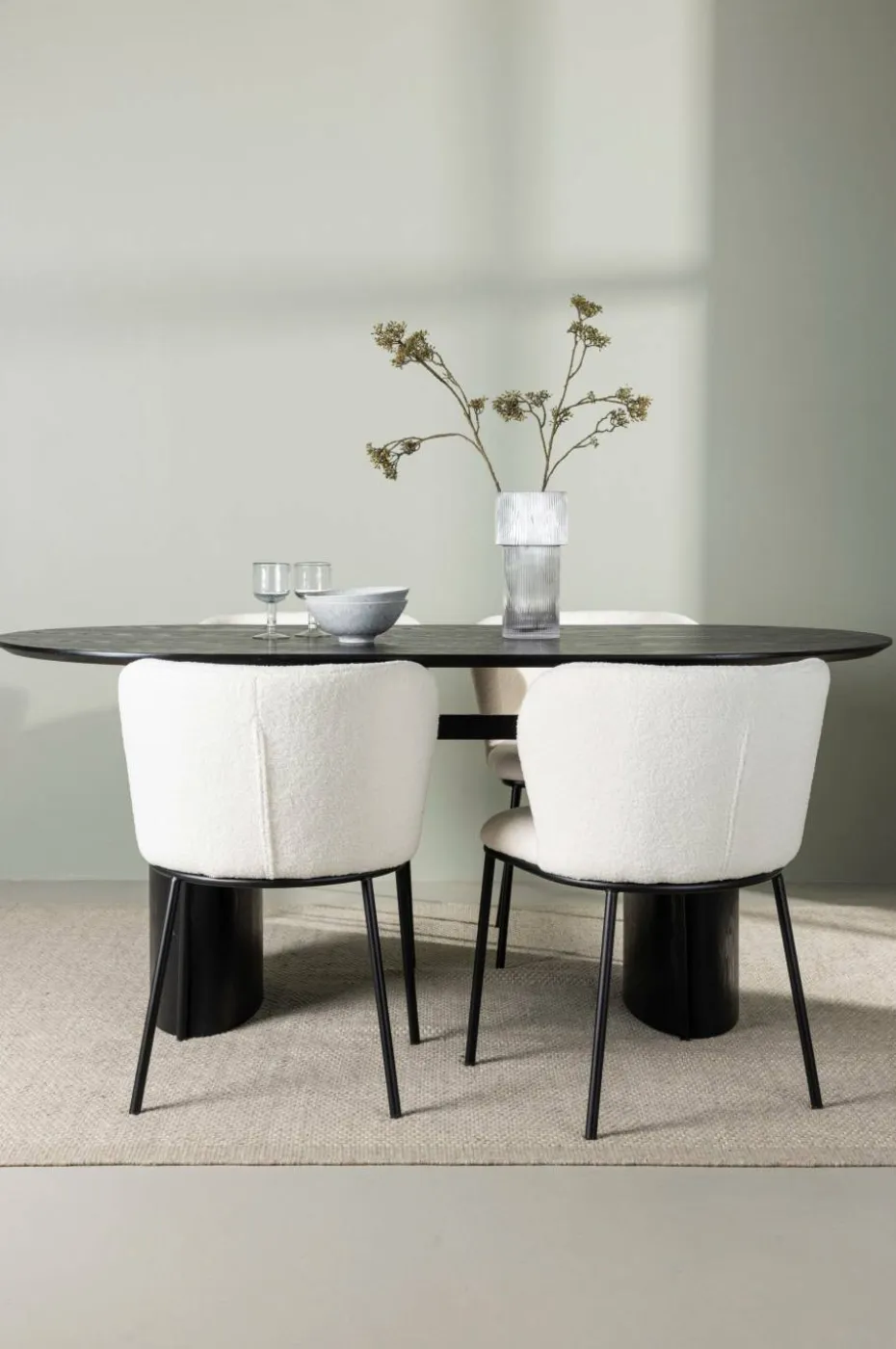 Venture Home Spisegruppe Isolde med 4 stk stoler Edina