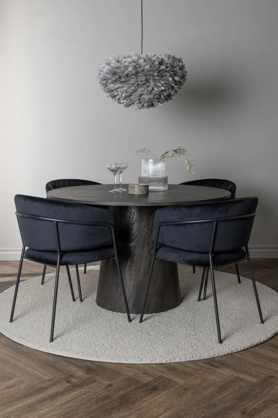 Venture Home Spisegruppe Lanzo med 4 stk stoler Selma