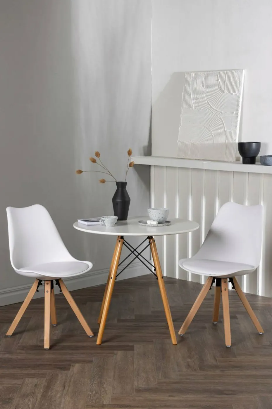 Venture Home Spisegruppe Danburi med 2 stk stoler Zeno