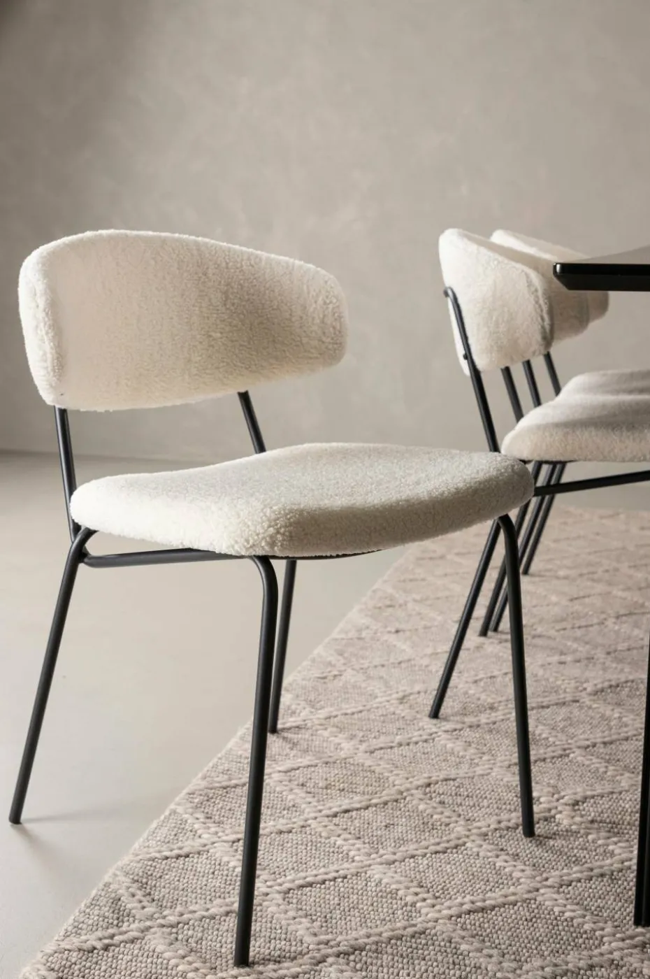 Venture Home Spisegruppe Vail med 6 stk stoler Chico