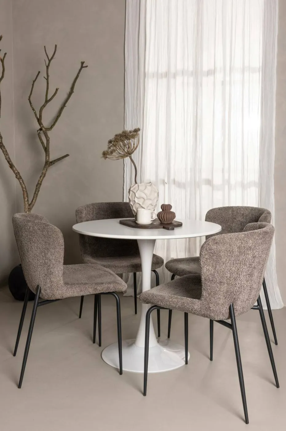 Venture Home Spisegruppe Hamden med 4 stk stoler Modesto